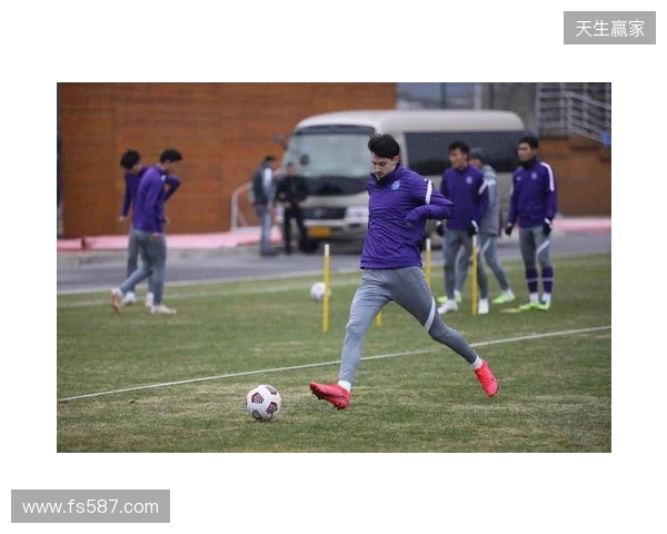 足球报：津门虎新赛季负10分开局形势严峻，于根伟并未失去信心